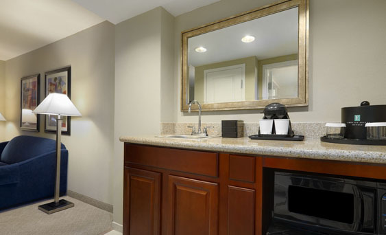 Embassy Suites Fort Myers-Estero 5