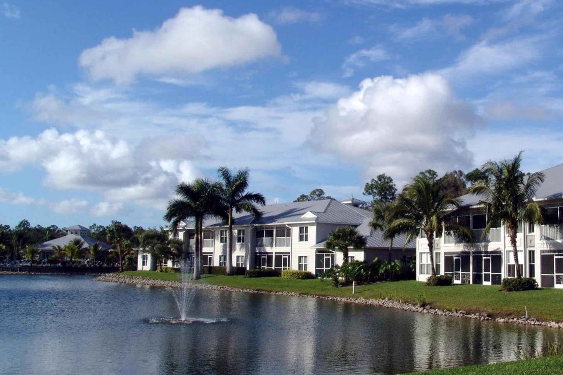 GreenLinks Golf Villas at Lely Resort