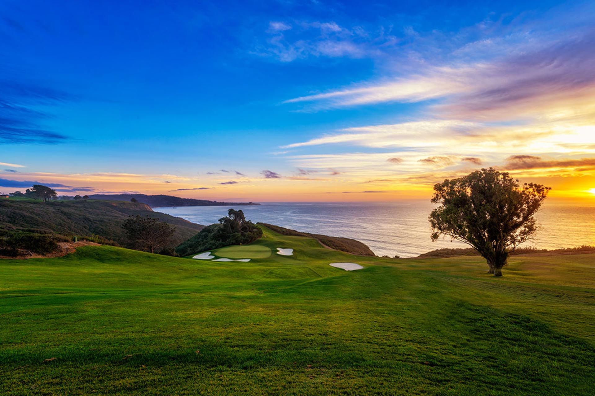 Stay & Play at Torrey Pines
