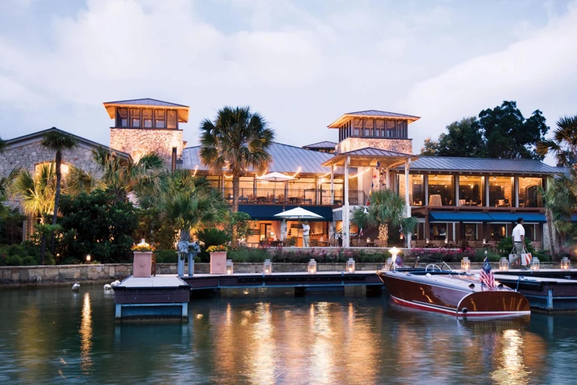 Horseshoe Bay Resort